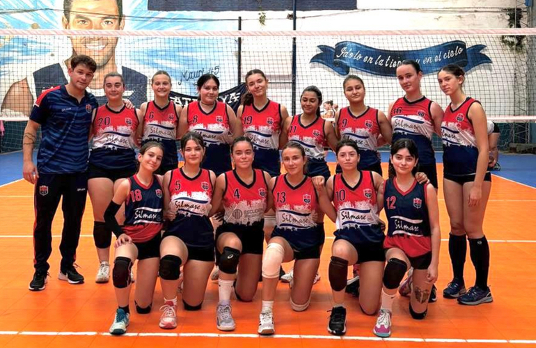 Imagen de Vóley: Talleres tras el ascenso, va por el campeonato