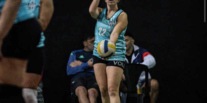 Imagen de Hoy, el Maxi Vóley Femenino de C.A.U. juega por Semifinales ante USAR