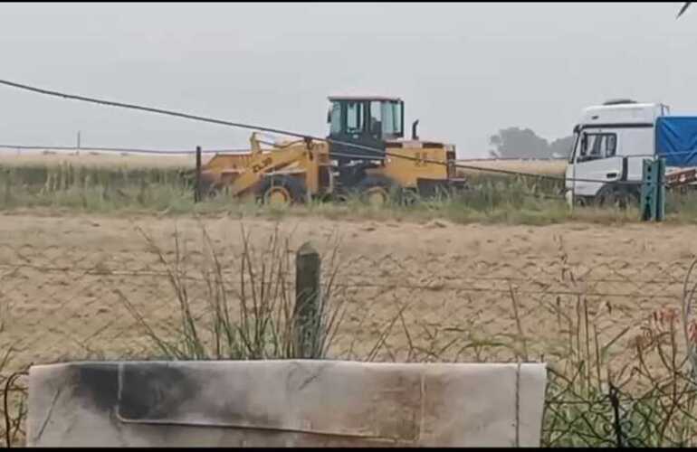 Imagen de Vecinos de Fighiera reclaman por el mal estado del camino al Club de Pescadores