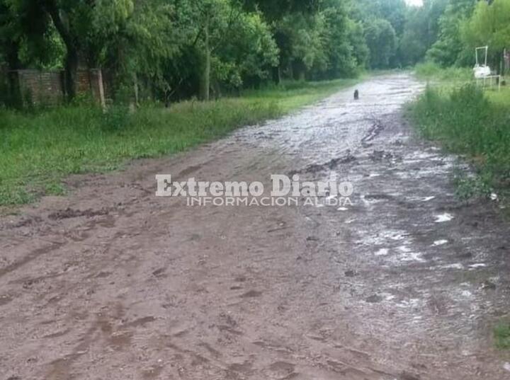 Imagen de Vecinos de Playa Hermosa reclaman por el mal estado de las calles tras las lluvias