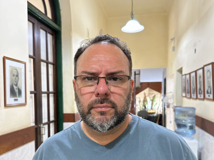 Imagen de Reunión entre Cristian Rojas y vecinos de 'Río Sol' por mejoras en el barrio