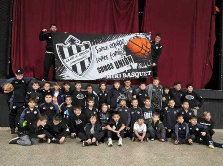 Imagen de Unión participó de un Encuentro Nacional de Básquet Infantil