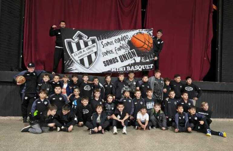 Imagen de Unión participó de un Encuentro Nacional de Básquet Infantil