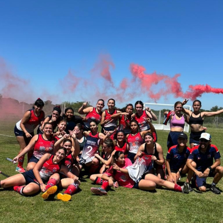 Imagen de Hockey: La Sub-19 de Talleres, Campeona de la Liga del Este