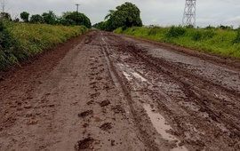 Imagen de Vecinos reclaman por el mal estado del camino al Centro M&eacute;dico Arroyo Seco
