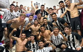 Imagen de F&uacute;tbol: Uni&oacute;n pas&oacute; a Semifinales, tras vencer a Riberas en Cuartos de Final