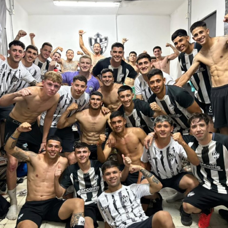 Imagen de Fútbol: Unión pasó a Semifinales, tras vencer a Riberas en Cuartos de Final