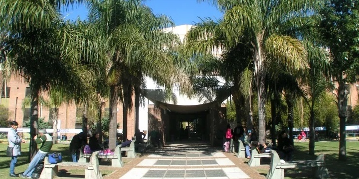 Imagen de Una nena de ocho años fue atacada por una perra pitbull en el norte de Santa Fe Imagen de Una nena de ocho años fue atacada por una perra pitbull en el norte de Santa Fe