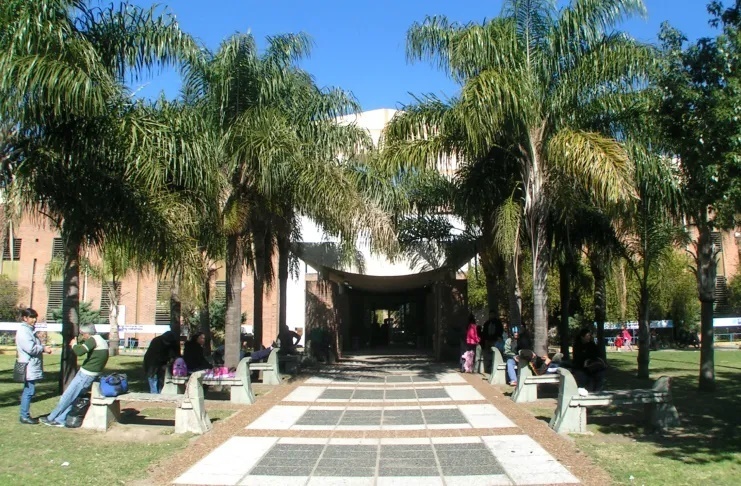 Imagen de Una nena de ocho a&ntilde;os fue atacada por una perra pitbull en el norte de Santa Fe