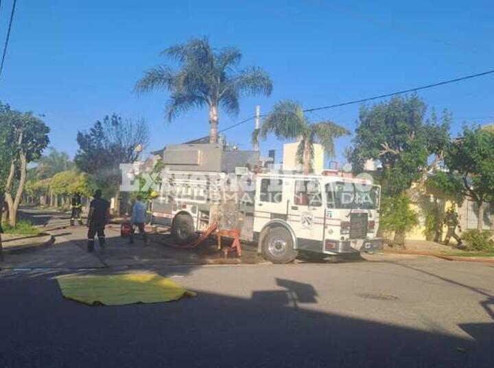 Imagen de Grave estado del hombre alcanzado por las llamas en el incendio de Barrio Santa Rita