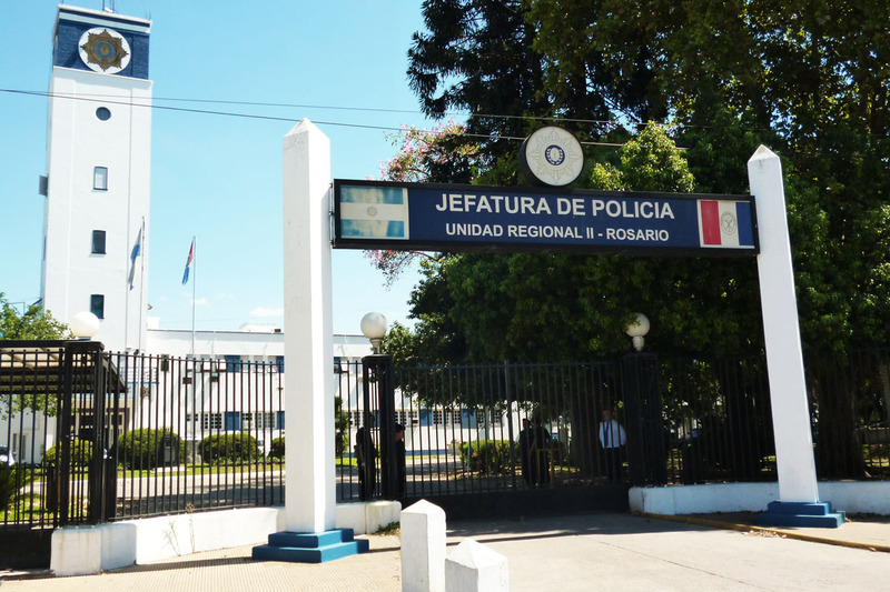 Imagen de Prisi&oacute;n preventiva para jefes policiales acusados de robar fondos de combustible