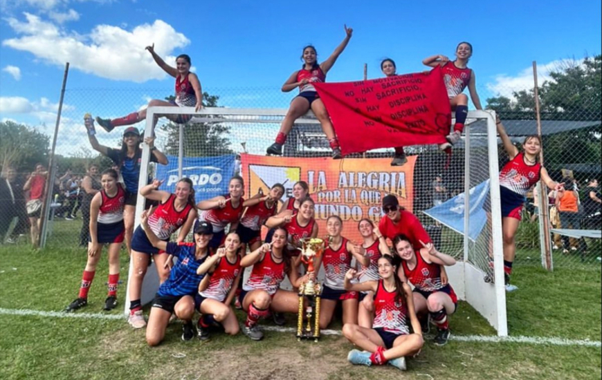 Imagen de Hockey: la Sub-16 de Talleres, Campeona de la Liga del Este