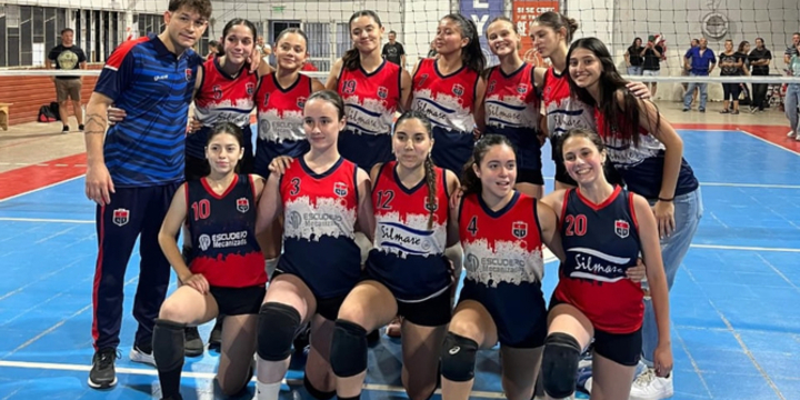 Imagen de Vóley: La Sub-18 femenina de Talleres, se coronó Campeona tras vencer a Gran Rosario