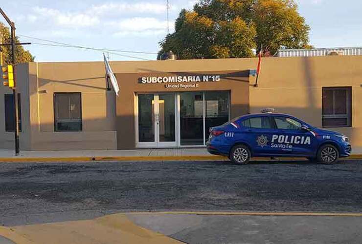 Imagen de Tensión en control de tránsito: Enfrentamientos, patadas a una grua y arma de réplica dejan tres detenidos en Pueblo Esther