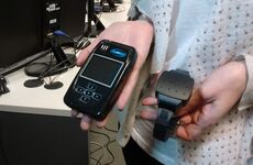 Imagen de Seguridad y género: Santa Fé presenta tobilleras electrónicas duales para monitorear a acusados de violencia