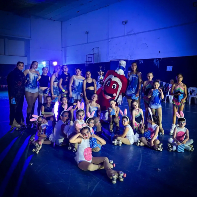 Imagen de Athletic realizó su Festival Anual de Patín en el Salón Azul