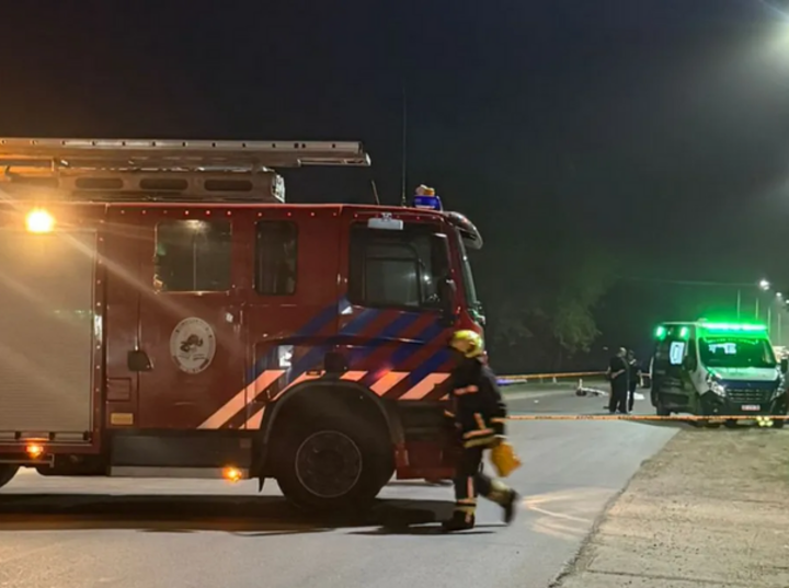 Imagen de Oliveros: Murió una ciclista tras ser atropellada por un camión en la Ruta 11