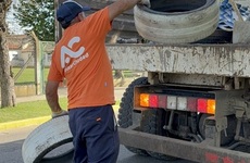 Imagen de La Comuna de Alvear realizó un amplio operativo de descacharreo en el marco del programa provincial Objetivo  Dengue