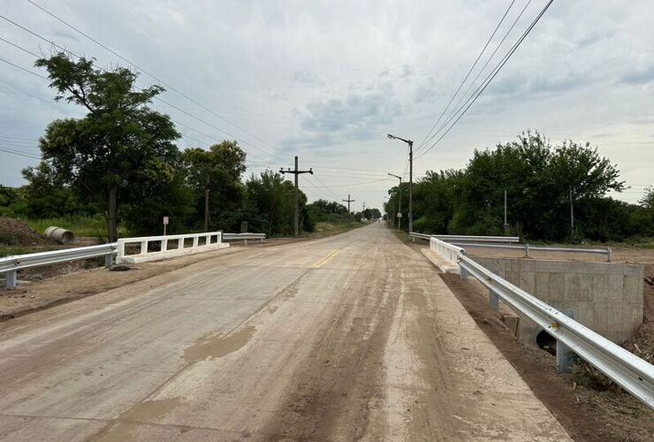 Imagen de Vecinos advierten falta de señalización en el puente del canal Savoca, horas antes de su inauguración oficial