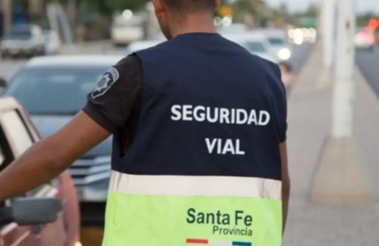 Imagen de Imputaron a tres policías de Seguridad Vial por pedir coimas en controles de la Ruta 1