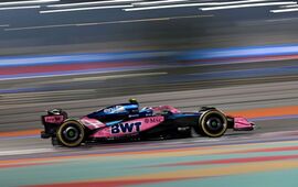 Imagen de Verstappen se Lleva el GP de Qatar de F1. Sainz al podio por error de McLaren; Franco Colapinto fue puesto 14&ordm;