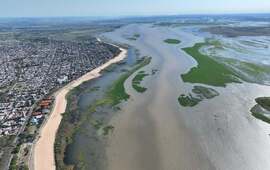 Imagen de Se prevee una recuperaci&oacute;n del caudal del Paran&aacute; a niveles medios en Diciembre y Enero