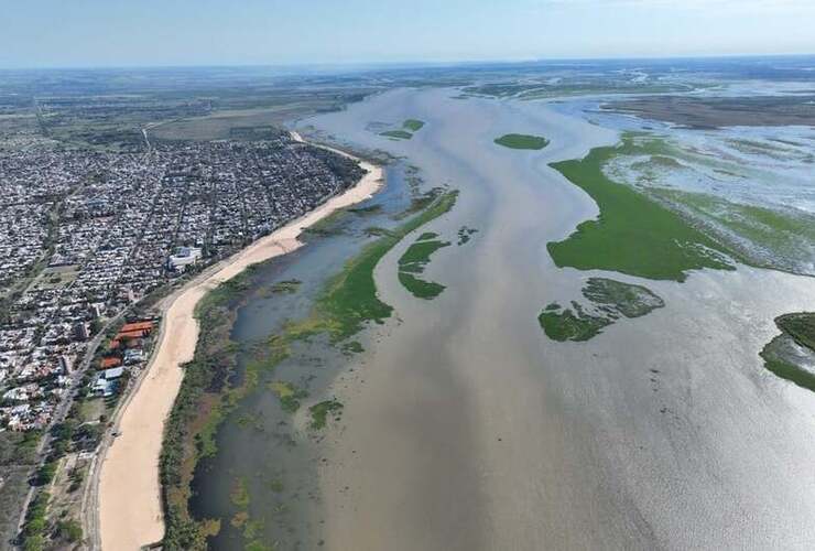 Imagen de Se prevee una recuperación del caudal del Paraná a niveles medios en Diciembre y Enero