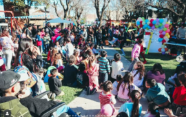 Imagen de &iexcl;Gran fiesta de despedida de a&ntilde;o en Pueblo Esther! Somos Tikins celebra con shows y sorpresas