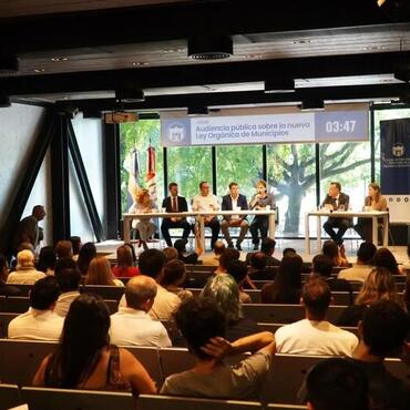 Imagen de En Rosario se debati&oacute; la futura ley org&aacute;nica de municipios