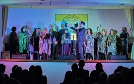 Imagen de Muestra del Taller de Coro en el Centro de Jubilados