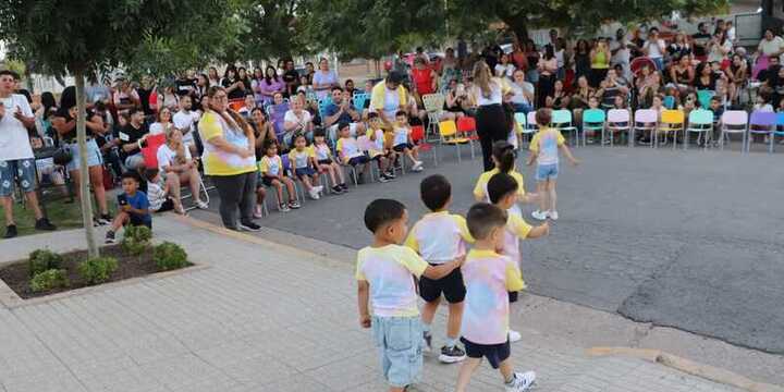 Imagen de El Jard&iacute;n Comunal �Pajaritos a Volar� cerr&oacute; su ciclo lectivo