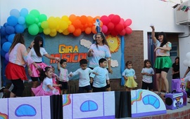 Imagen de El Centro de Cuidado Infantil celebr&oacute; su fin de a&ntilde;o y 12&deg; aniversario en el Centro Cultural Guillermo Furlong