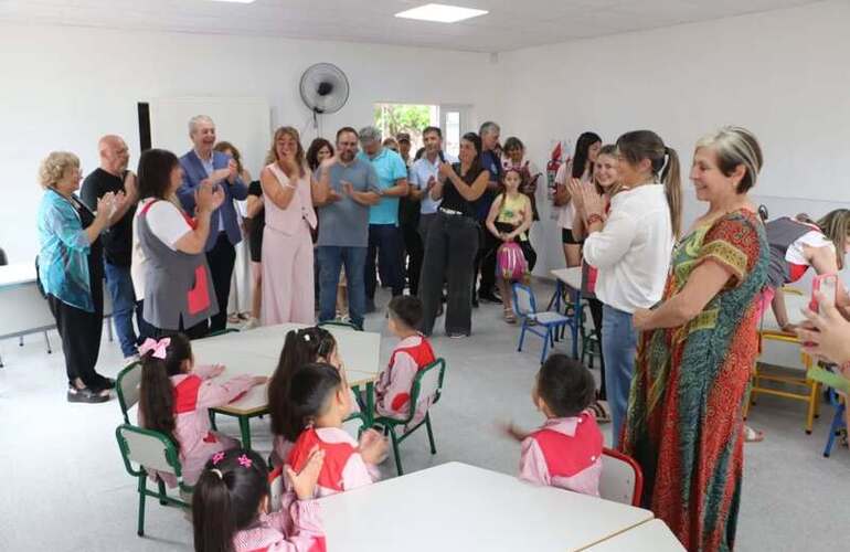 Imagen de Inauguraron una nueva sala en el Jardín N° 297 "Lucecitas del Paraná"