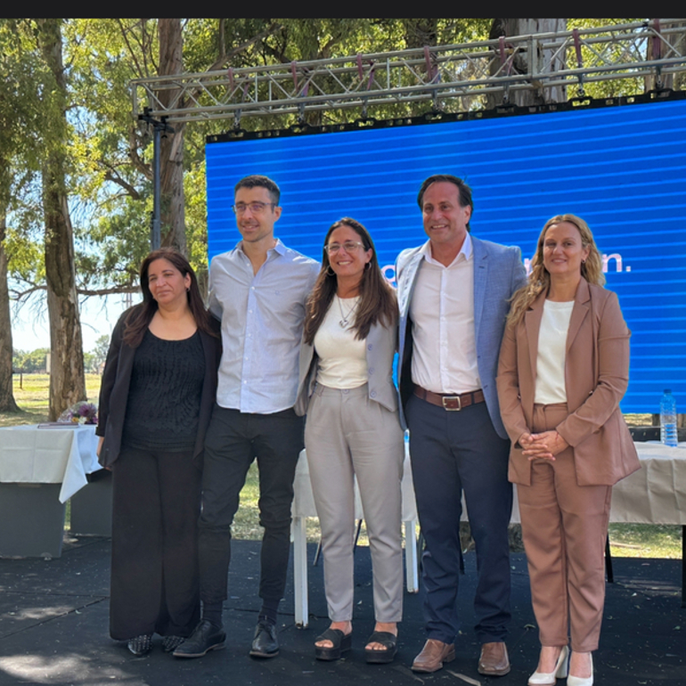 Imagen de Acto de Asunción de Autoridades Comunales en General Lagos