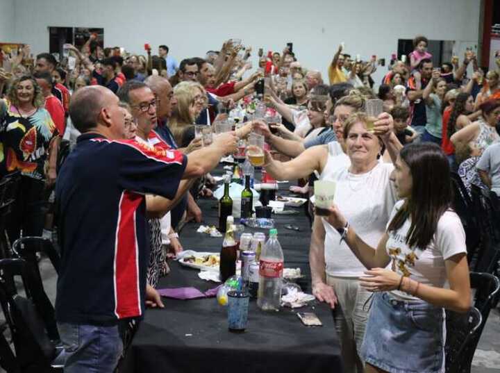 Imagen de Despedida de a&ntilde;o en el cuartel de Bomberos Voluntarios