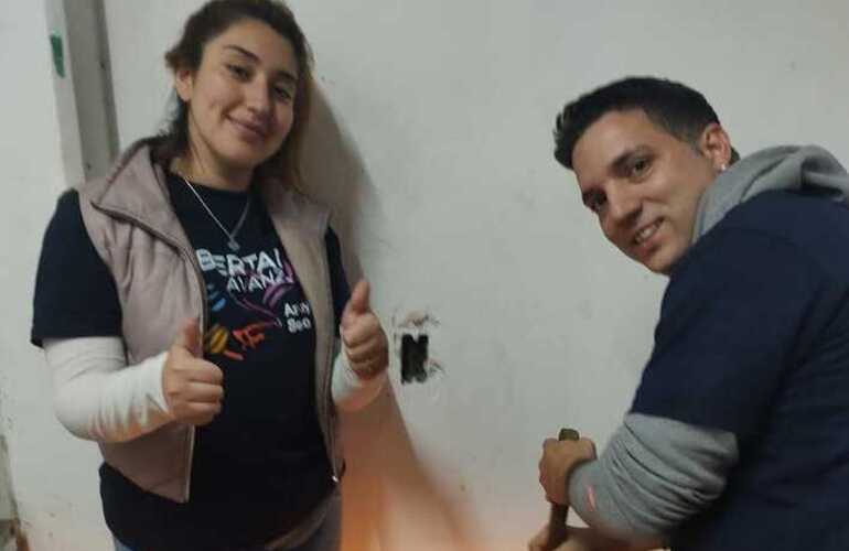 Macarena Colavecchia y Milton Fraile en una actividad juntos