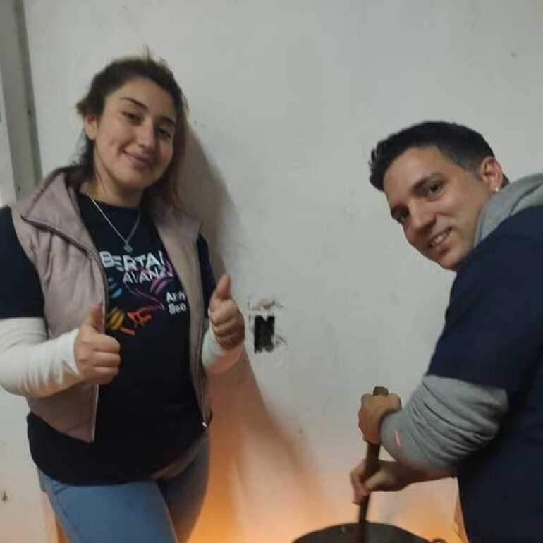 Macarena Colavecchia y Milton Fraile en una actividad juntos