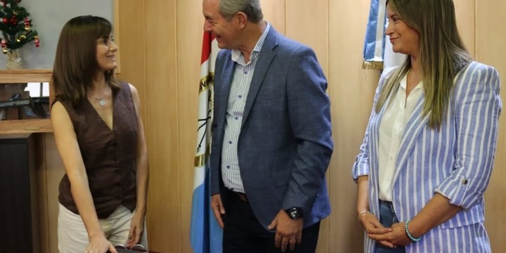 Imagen de La Dra. Carina Gres asumi&oacute; como nueva secretaria de Salud y Desarrollo Social