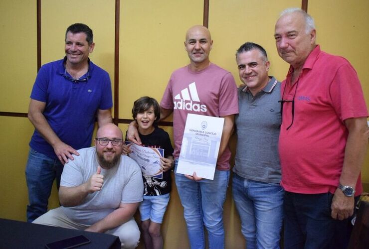 Imagen de El Concejo Municipal reconoci&oacute; a Gonzalo Guidi y a la Labarra Ol&iacute;mpica