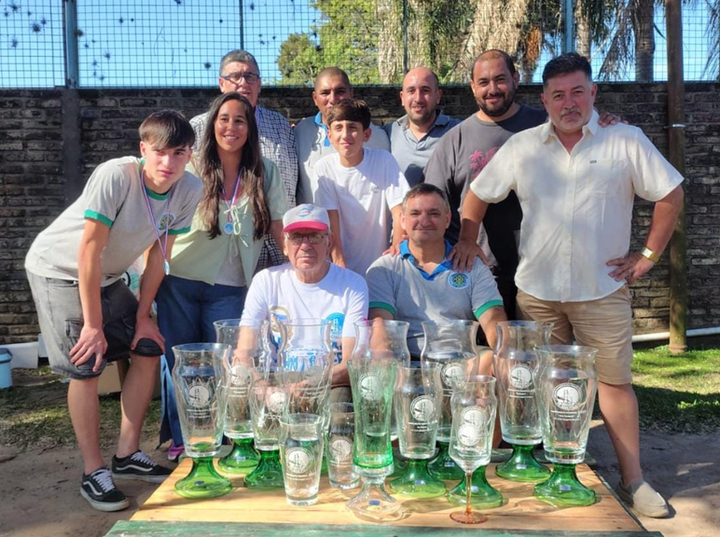 Imagen de Los Pescadores Unidos del Rowing Club, son el nuevo 'Rey de Copas' de la Pesca Santafesina