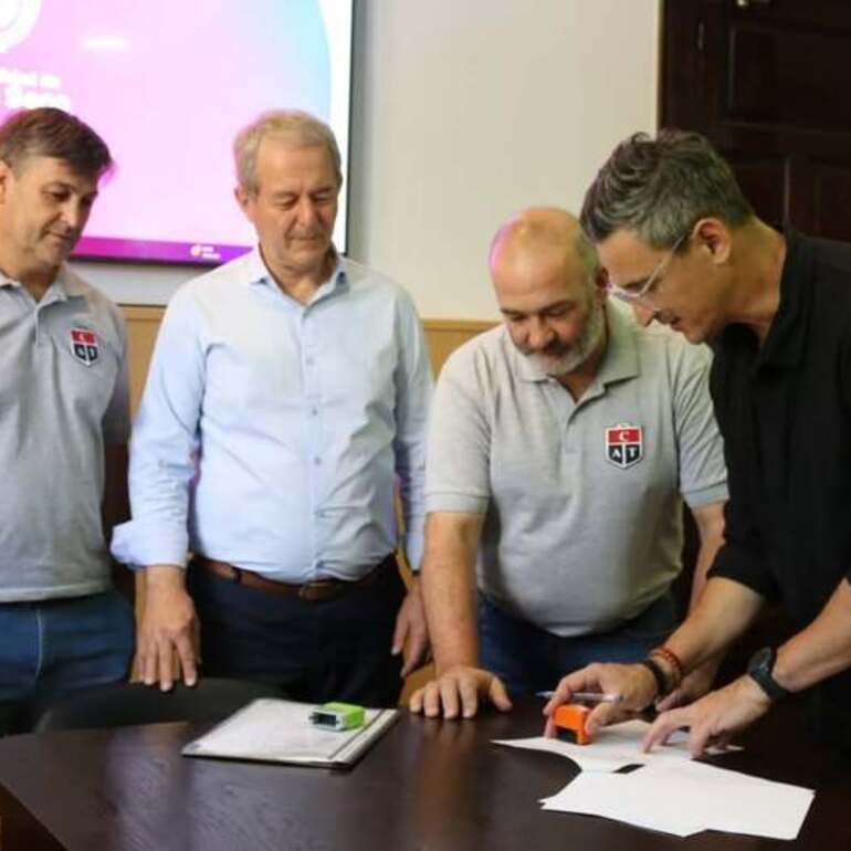 Imagen de El Club Atl&eacute;tico Talleres recibir&aacute; m&aacute;s de $22 millones para obras de infraestructura