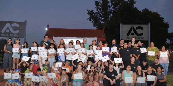 Imagen de Se realiz&oacute; el cierre de a&ntilde;o del CESBI en el CEA