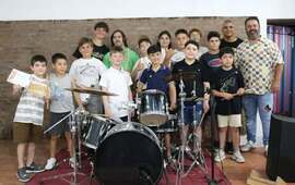 Imagen de El Taller de Bater&iacute;a realiz&oacute; su muestra de fin de a&ntilde;o en el Centro Cultural Furlong