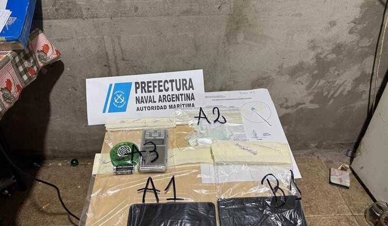Imagen de Allanamientos por microtr&aacute;fico: Prefectura realiz&oacute; tres operativos en Arroyo Seco y secuestr&oacute; drogas y elementos de fraccionamiento