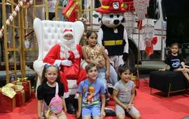 Imagen de Pap&aacute; Noel volvi&oacute; a visitar el cuartel de Bomberos Voluntarios