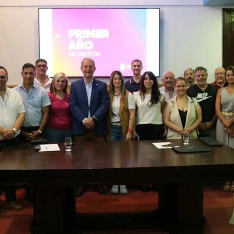 Imagen de El triple que Esper: El gabinete de Tonelli le cuesta a la ciudad m&aacute;s de $50.000.000