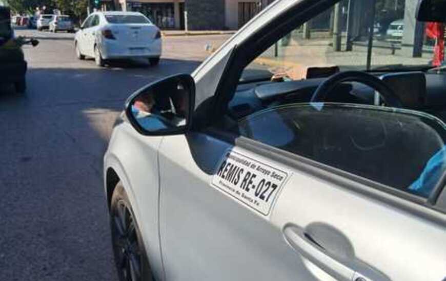 Imagen de Remiseros reclaman respuestas al Municipio por el avance de Uber y denuncian falta de di&aacute;logo