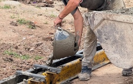 Imagen de Avanza la obra de cord&oacute;n cuneta en el loteo municipal Mi Lote