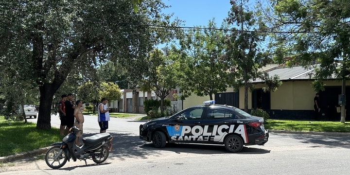Imagen de Accidente de tr&aacute;nsito entre dos motos en Ju&aacute;rez Celman y Baigorria