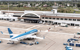 Imagen de Vilma Palma e Vampiros y Sof&iacute;a Gazzaniga le ponen m&uacute;sica este s&aacute;bado a la reapertura del Aeropuerto de Rosario